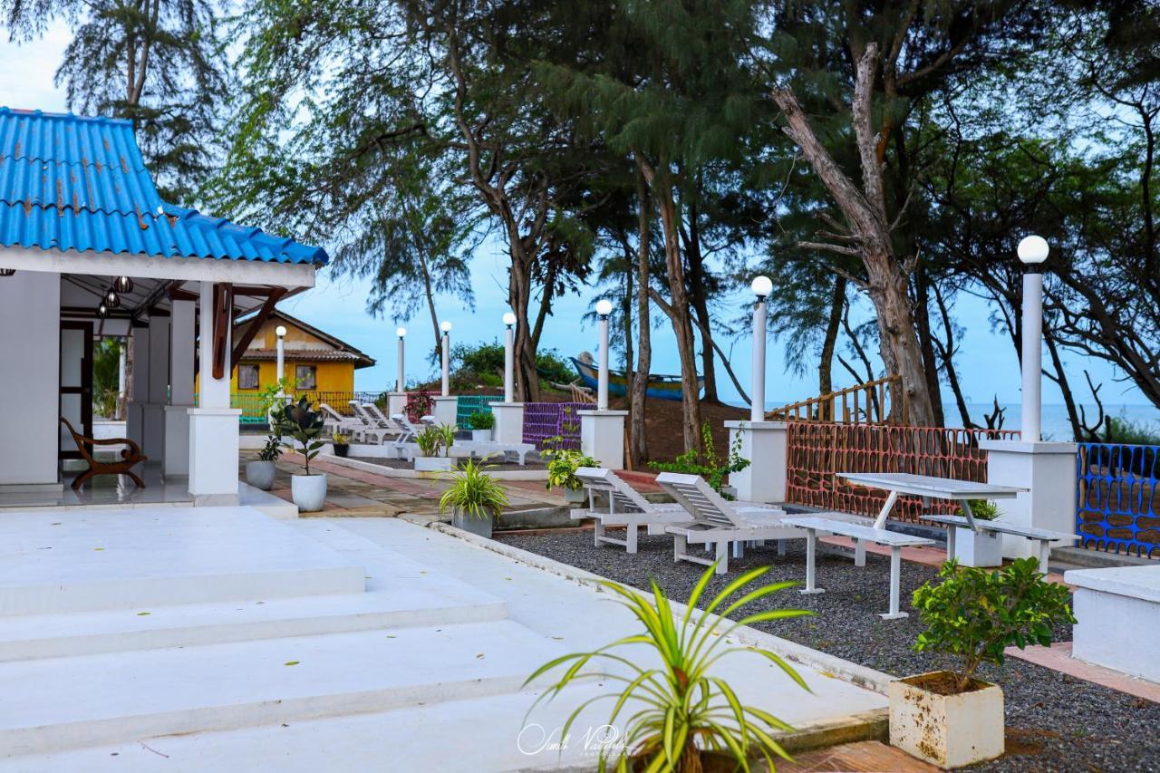Ceylonta Beach Resort And Spa Hambantota Exterior foto